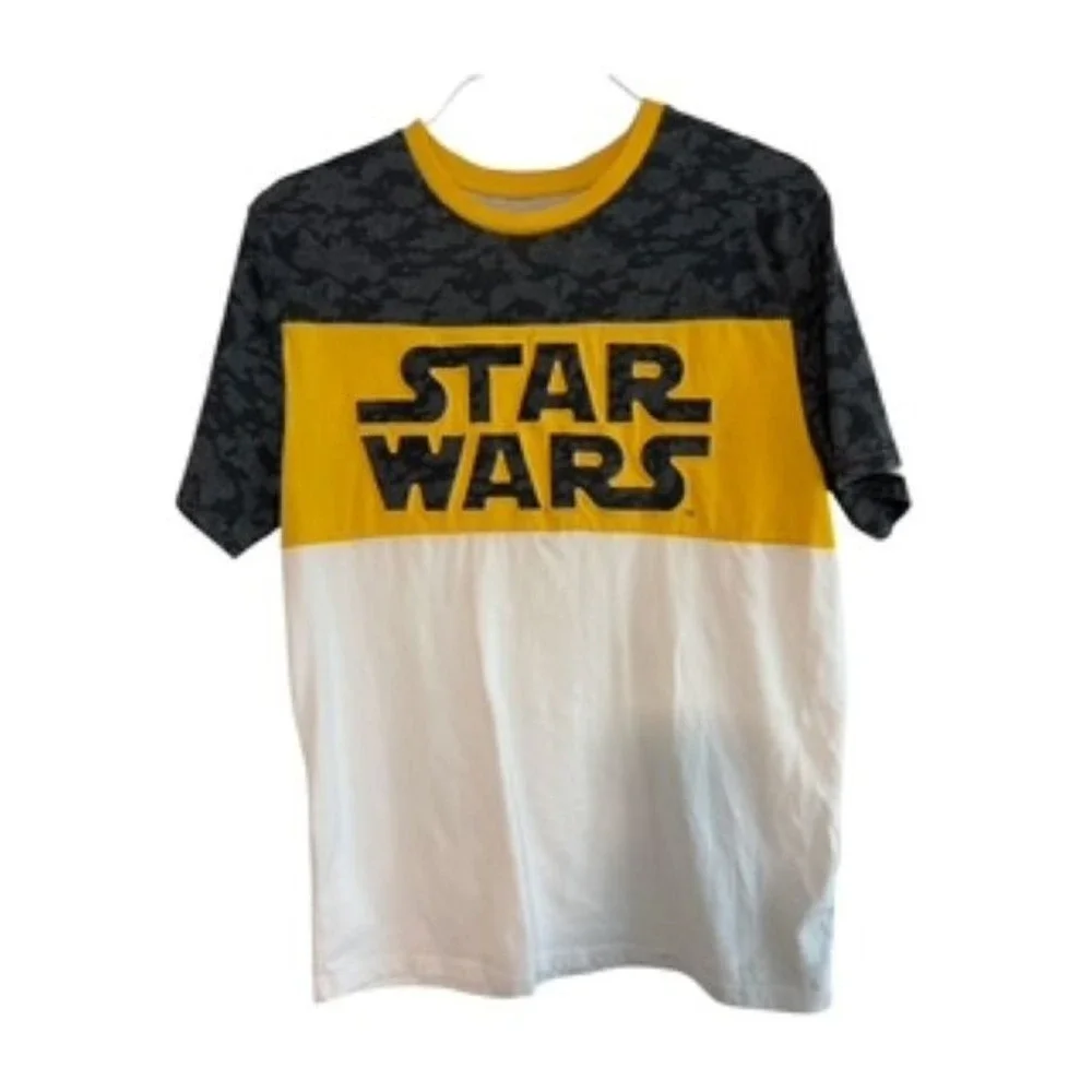 Star Wars Disney graphic t-shirt Size M